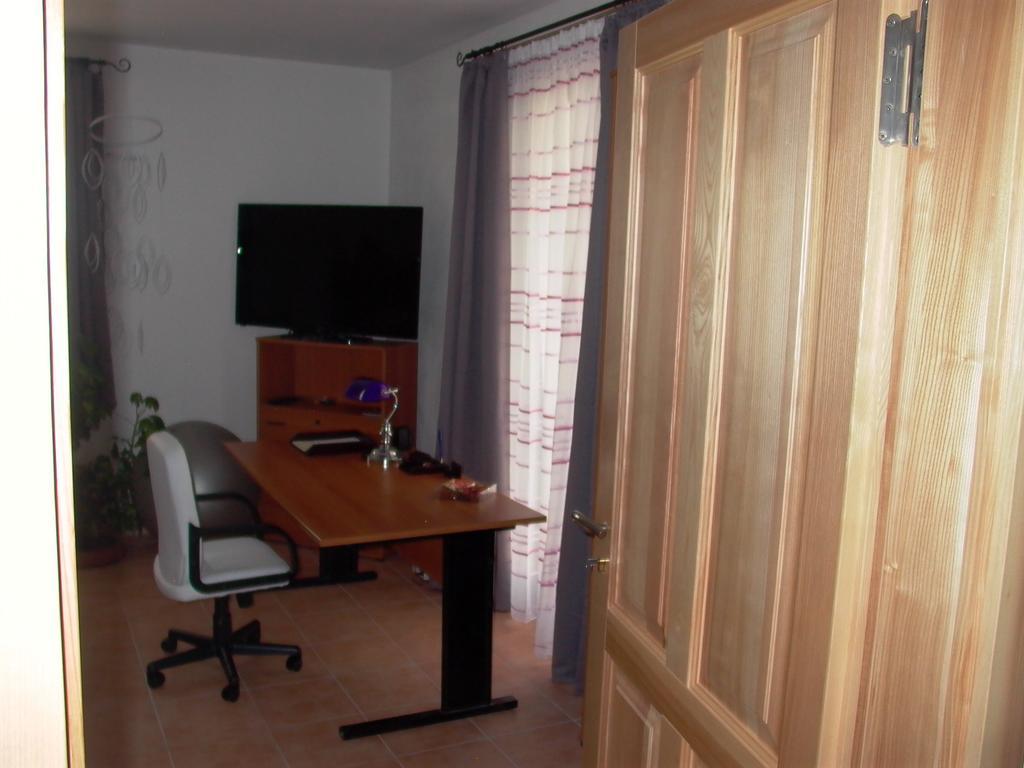 Gaestezimmer Ferienwohnung Villa Alexa, Mit Wallbox Woltersdorf  Quarto foto
