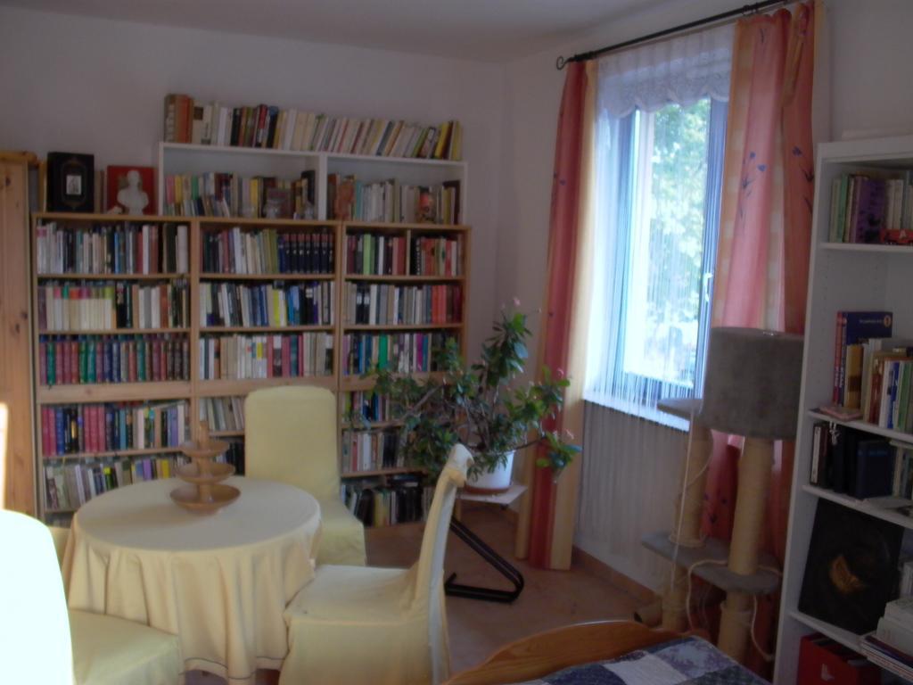 Gaestezimmer Ferienwohnung Villa Alexa, Mit Wallbox Woltersdorf  Quarto foto